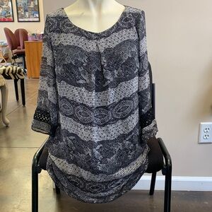 Enfocus Studio Black & White Patterned Midi Dress with Sheer Sleeves